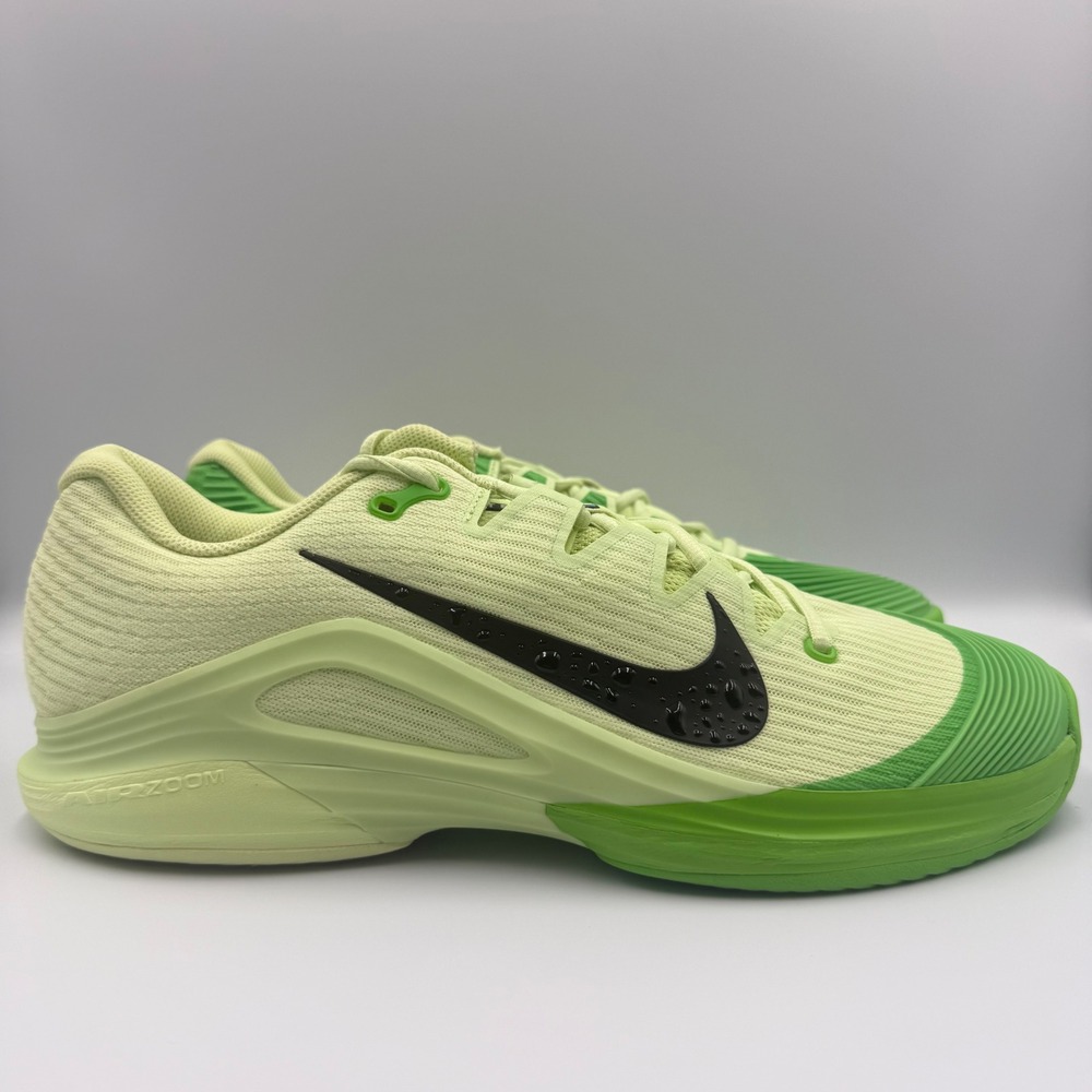 Nike Court Air Zoom Vapor 11 Mens Size 12 Tennis Shoes Sneakers IB6555-300 Green